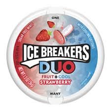 Ice Breakers Duo Fruit+Cool Strawberry, 36g - Strawberry mints for a cool, fruity experience, 36g.