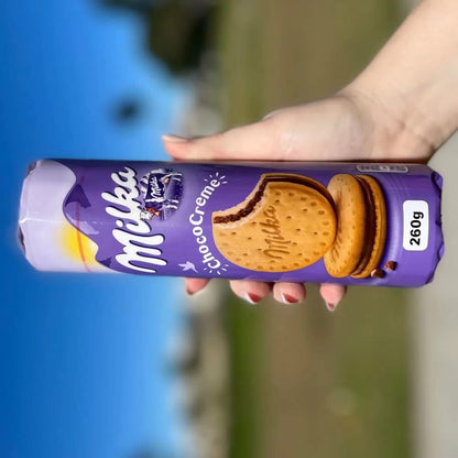 Milka Chococreme Biscuits Pouch, 260 g - "Chococreme Delight!"