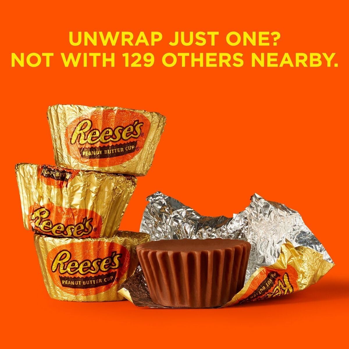 Indulge in Sweet Bliss with Reese's Chocolate Peanut Butter Cup Candy Miniatures - Perfect Party Bag with 966g of Irresistible Treats