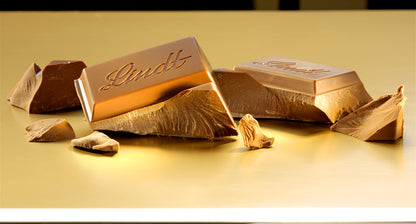 Lindt Alpine Milk Extra Large Chocolate Bar - 300 Grams