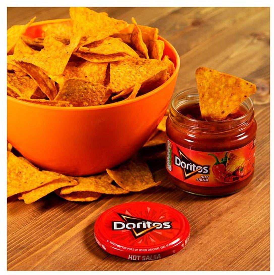 Doritos Hot Salsa Dip, 300 Gram - Spicy salsa splash!