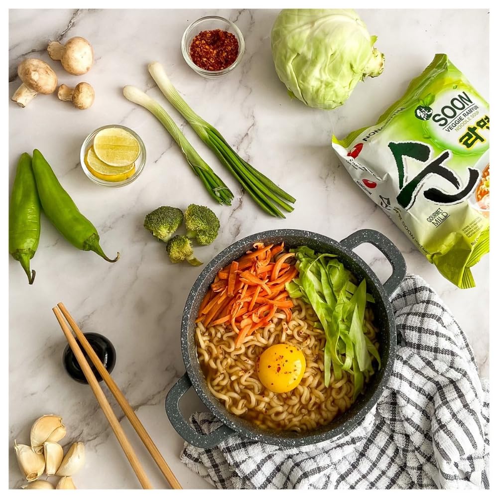 Nongshim Soon Veggie Ramyun Noodle Soup, Instant Noodle, 3.95 oz â„® 112 g - "Vegetarian delight!"