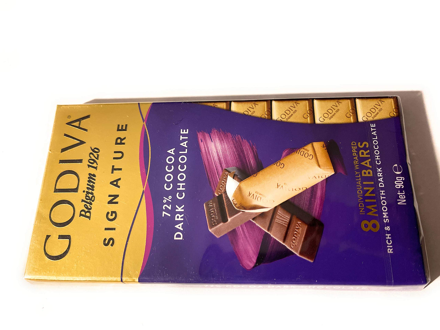 Godiva Signature 72% Cocoa Dark Chocolate 90g - Indulge in the deep and intense flavor of Godiva's 72% cocoa dark chocolate bar